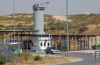 الاحتلال يغلق حاجز بيت إكسا شمال غرب القدس