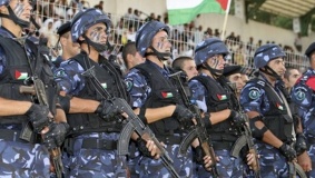 الشرطة: اتلاف 146 مركبة غير قانونية والقبض على 30 مطلوباً غرب رام الله