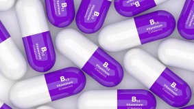 أعراض يسببها نقص فيتامين "b 12"