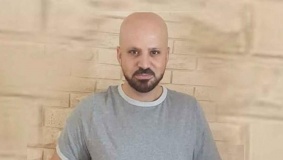 الأسير شادي أبو عكر يعلق إضرابه