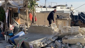 الاحتلال يهدم منزلا ويستكمل هدم آخر في القدس