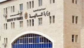 المالية: الرواتب غداً بنسبة 70% وبحد أدناه 3500 شيقل