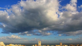 أجواء غائمة جزئياً