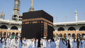وزير الأوقاف يوقع مع وزير الحج السعودي بروتوكول الحج