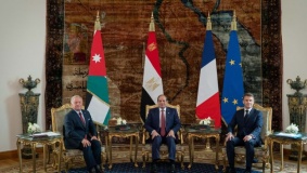 قمة ثلاثية أردنية مصرية فرنسية 