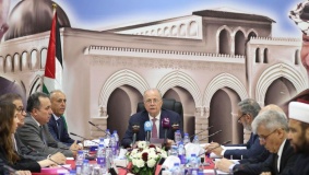 الحكومة تجتمع في جنين 