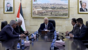 الحكومة تعلن تفعيل لجان الطوارئ في المحافظات