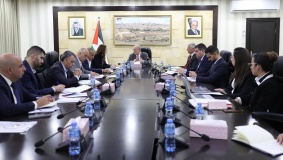 مصطفى يشدد على تكاتف الجهود لخلق فرص عمل وتمكين الريادة