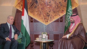 الشيخ يبحث مع بن سلمان بحث المستجدات الفلسطينية ودعم الاعتراف بالدولة