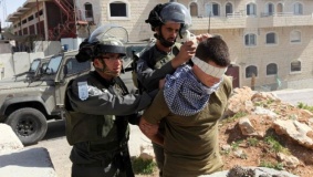 الاحتلال يشن حملة اعتقالات في عناتا شمال القدس