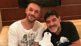 محامي نجل مارادونا يطالب بسجن المتهمين في وفاته حتى 16 عاماً