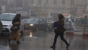 أجواء باردة وماطرة لنهاية الأسبوع