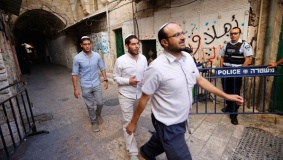 متطرفون يهود يعتدون بالضرب على شاب بالقدس