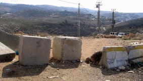 قمع مسيرة ضد إغلاق طريق صوريف-الجبعة