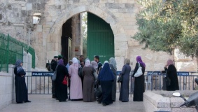 اعتقال 3 مواطنات خلال خروجهن من الاقصى