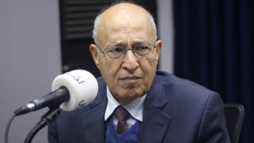 شعث يخاطب البرلمان الايطالي قبيل التصويت على الدولة
