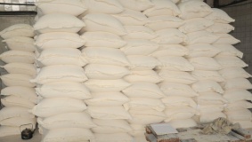 سحب الطحين الاسرائيلي غير المدعم من الأسواق