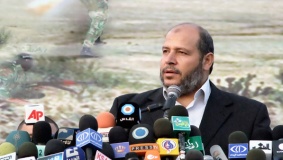 الحية يكشف عن جهود دولية لمنع التصعيد بغزة