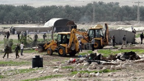 الاحتلال يخطر بوقف بناء خزان مياه في الأغوار