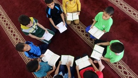 احتقال في غزة لتكريم ألف من حفظة القرآن