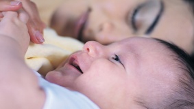 الرضاعة الطبيعية وتأثيرها على الأسنان