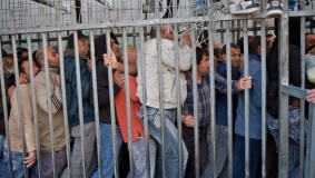 إسرائيل ستصدر 8 آلاف تصريح عمل جديد للفلسطينيين