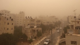 الشرطة تدعو السائقين للقيادة بحذر