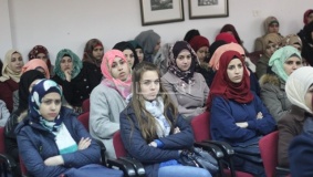 بالصور: افتتاح وحدة تطوير محتوى التعليم في كلية فلسطين التقنية