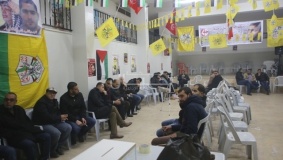 بالصور: بيت عزاء للشهيد نشأت ملحم في مخيم الجلزون
