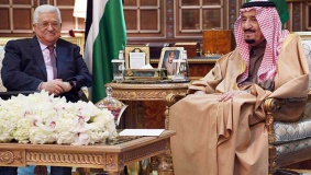 الرئيس عباس يطلع سلمان على التطورات بملف القدس