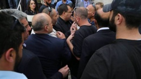 الاحتلال يحتجز وزير التربية صبري صيدم في القدس
