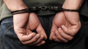 القبض على 3 أشخاص بتهمة التنقيب عن آثار بطولكرم