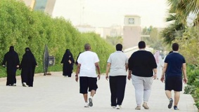 السعوديون انفقوا مليار $ على منتجات التخسيس في 2017