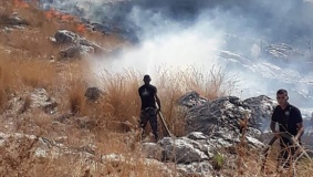 اخماد حريقين بأشجار شمال طولكرم