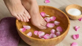 فطريات القدم أسباب تكونها وطرق علاجها