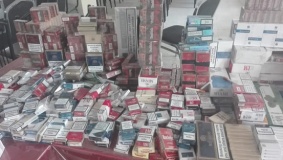 ضبط منشطات جنسية وبضائع مهربة في الخليل