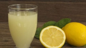الإفراط في أكل هذه الأطعمة يسبب الجفاف