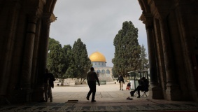 أوقاف القدس تقرر فتح أبواب الأقصى الأحد