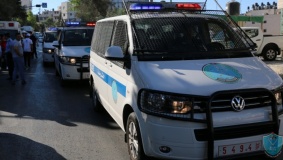 ضبط واتلاف مركبات غير قانونية في جنين والخليل