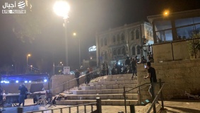 اصابة 90 مواطناً بمواجهات القدس