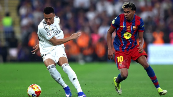 الكلاسيكو في الكامب نو.. ليلية تاريخية منتظرة بين برشلونة وريال مدريد 