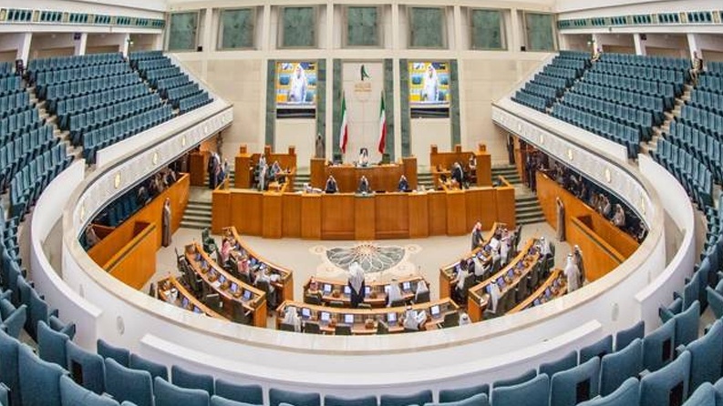 الكويت: مجلس الأمة يوافق مبدئياً على قانونين لمقاطعة الاحتلال