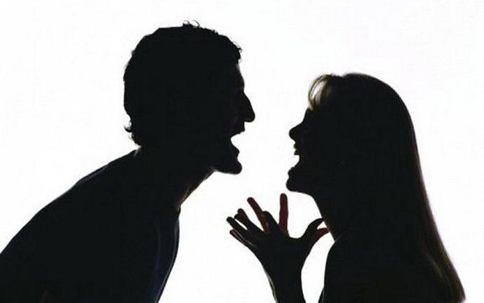 مفاجأة صادمة.. مصرية تكتشف طلاقها بعد 6 سنوات