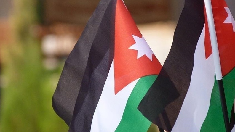 الأردن: محاكمة وزيرين سابقين في قضية فساد
