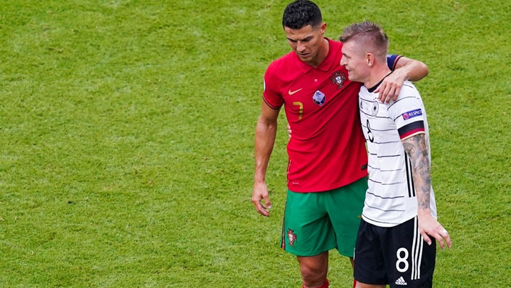 كروس يكشف عن حديثه مع رونالدو بعد فوز ألمانيا على البرتغال