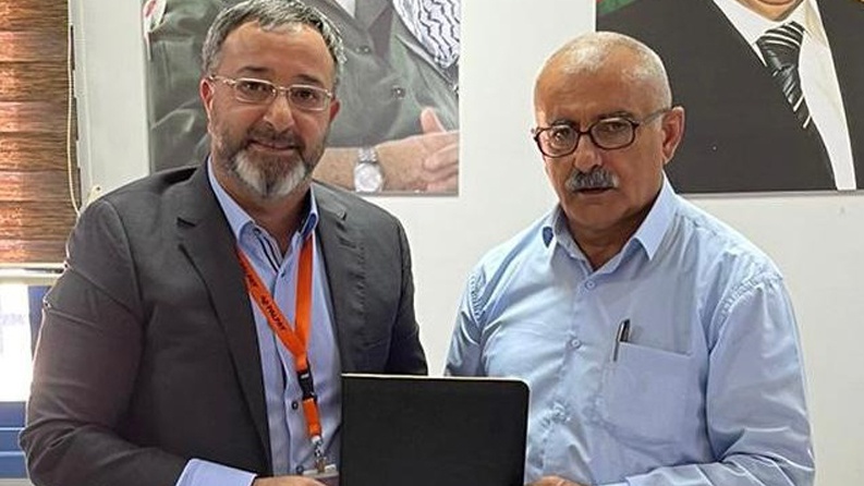 شركة Pal Pay وبلدية ترقوميا توقعان اتفاقية تعاون لشحن عدادات الكهرباء والمياه وتسديد الفواتير وخدمات البلدية