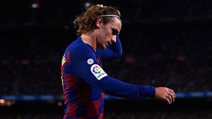 برشلونة يفتح الباب أمام رحيل غريزمان