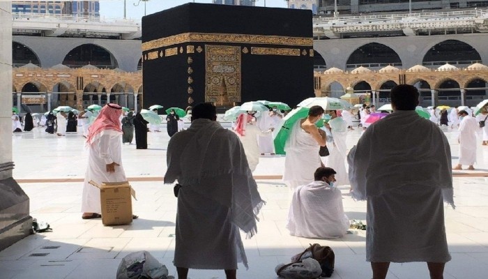 لماذا أوقفت السعودية إصدار تصاريح الصلاة بالحرم؟