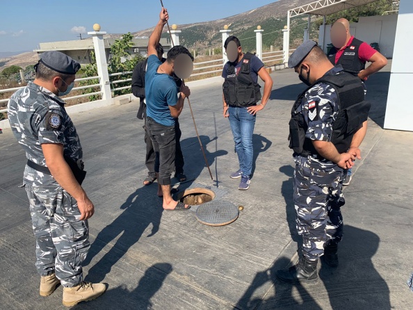 (فيديو وصور) أزمة الوقود بلبنان.. محطات تخبئ البنزين والجيش يفتش