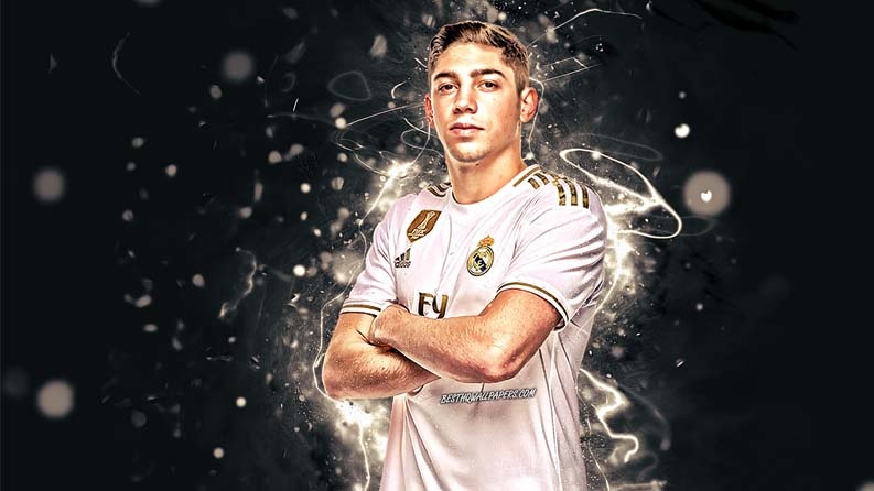 ريال مدريد يعلن تجديد عقد فالفيردي